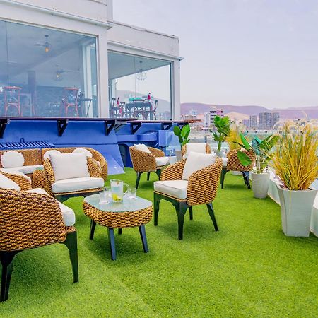 Hotel Gavina Costa Mar Iquique Buitenkant foto Rooftop bar