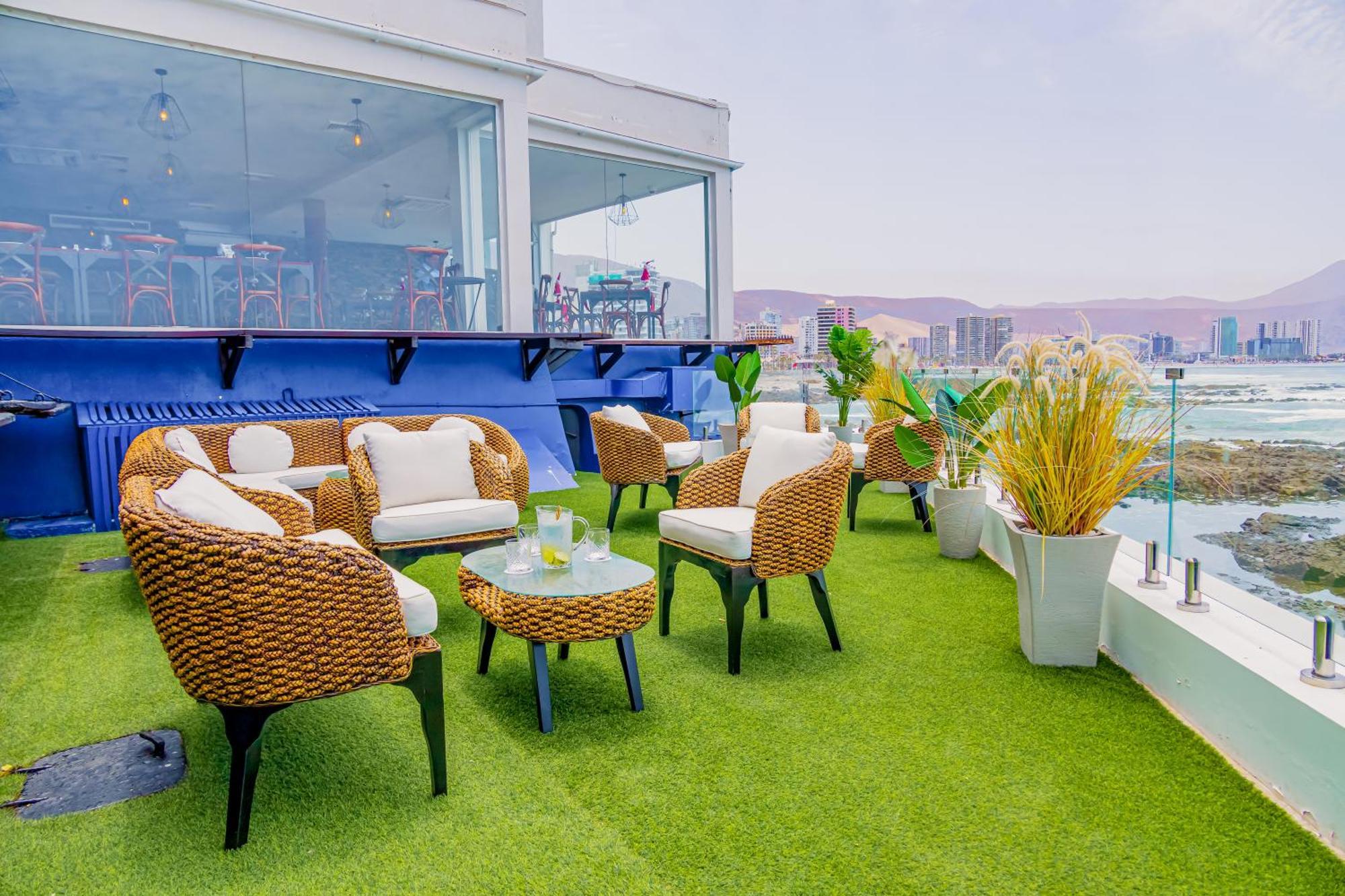 Hotel Gavina Costa Mar Iquique Buitenkant foto Rooftop bar