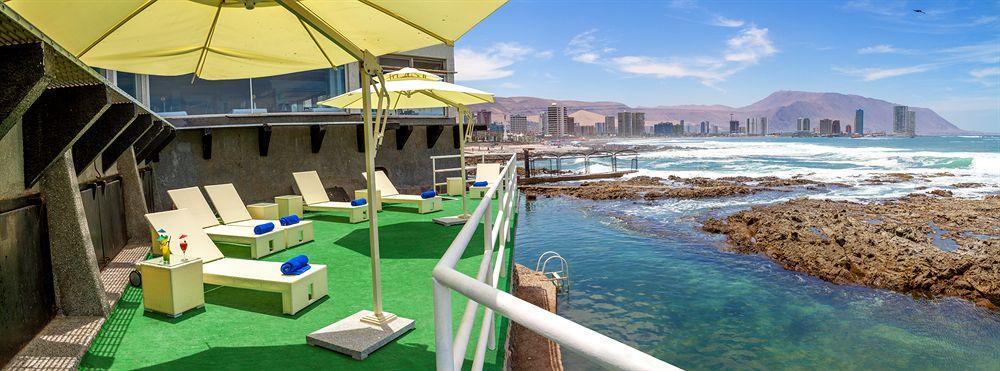 Hotel Gavina Costa Mar Iquique Buitenkant foto View of the hotel's pool