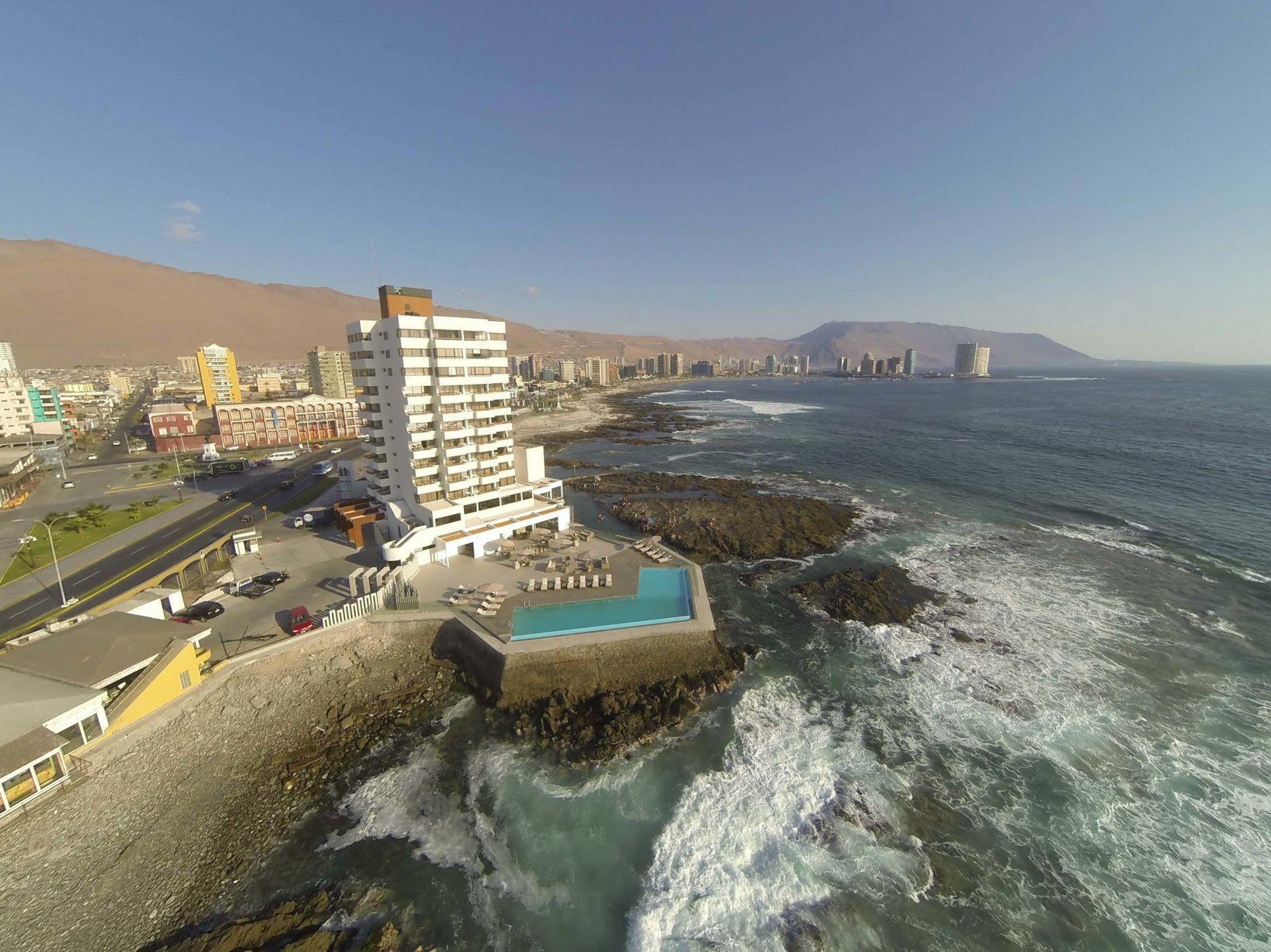 Hotel Gavina Costa Mar Iquique Buitenkant foto Iquique skyline